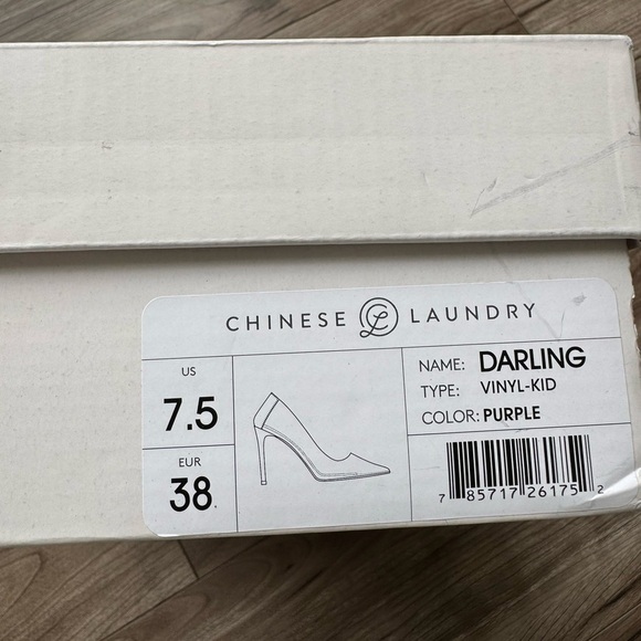 Chinese Laundry Women's Darling Vinyl Pump Shoe Heels Purple Sz 7.5 New - Picture 6 of 13